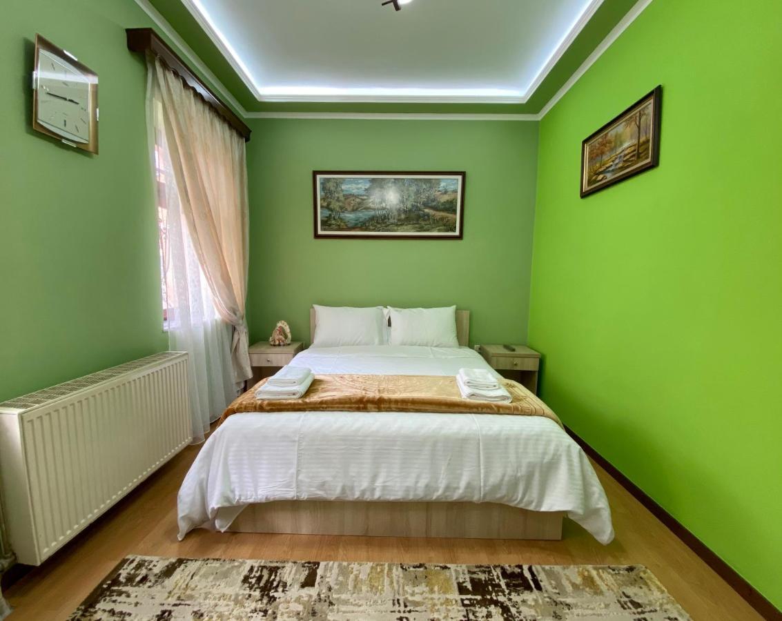 Vila A Hotel Korce Luaran gambar