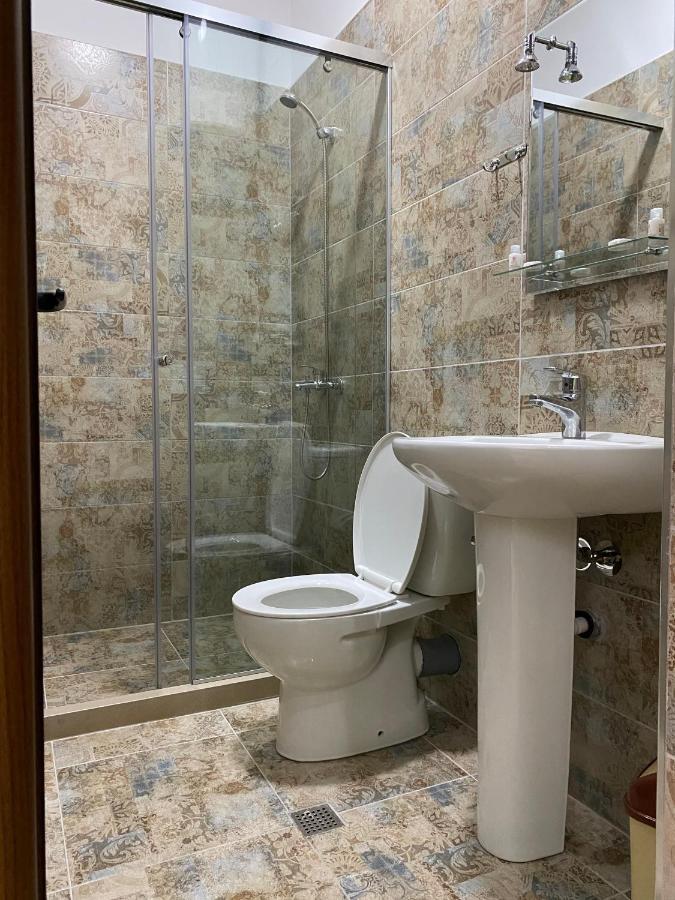 Vila A Hotel Korce Luaran gambar