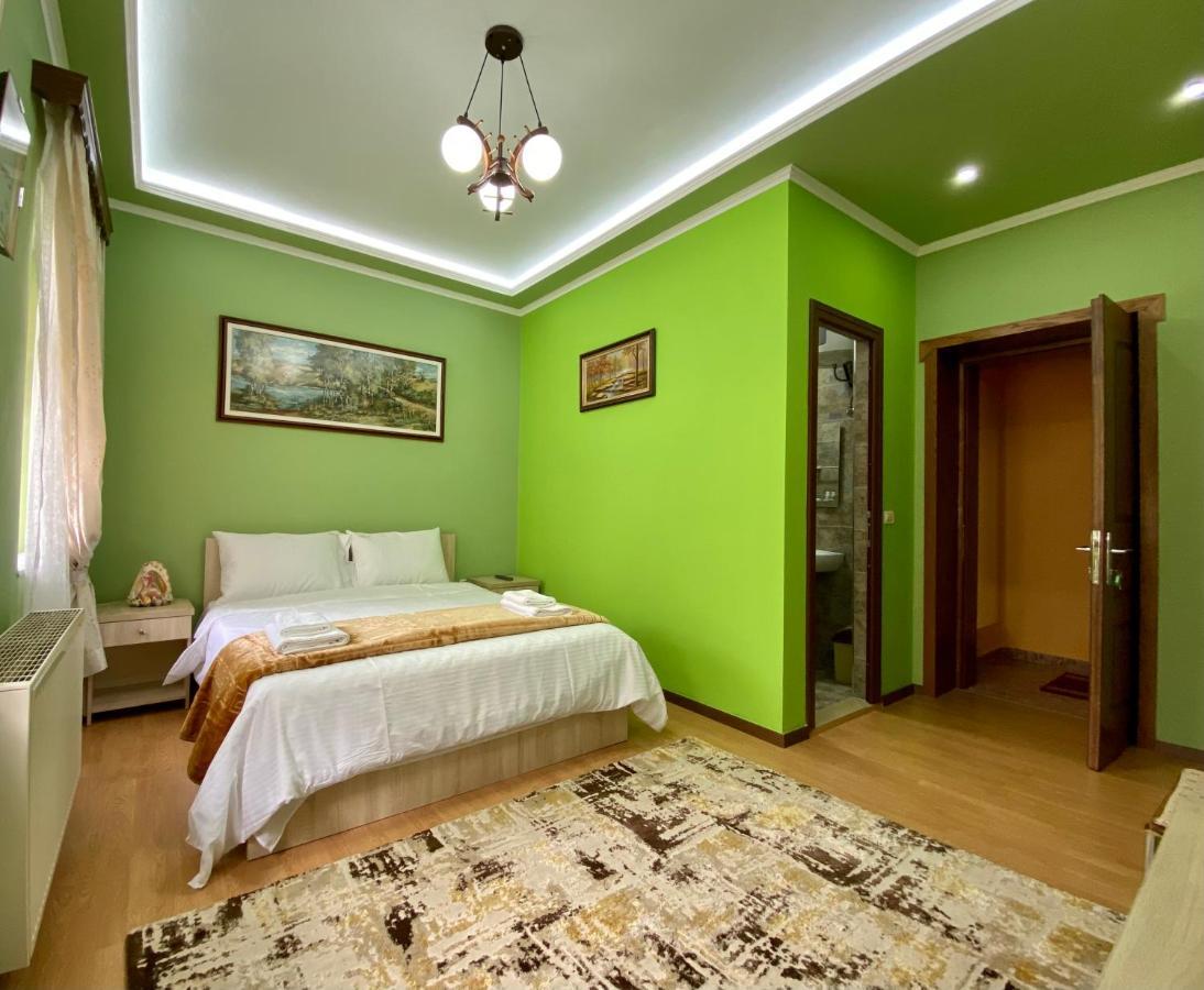 Vila A Hotel Korce Luaran gambar