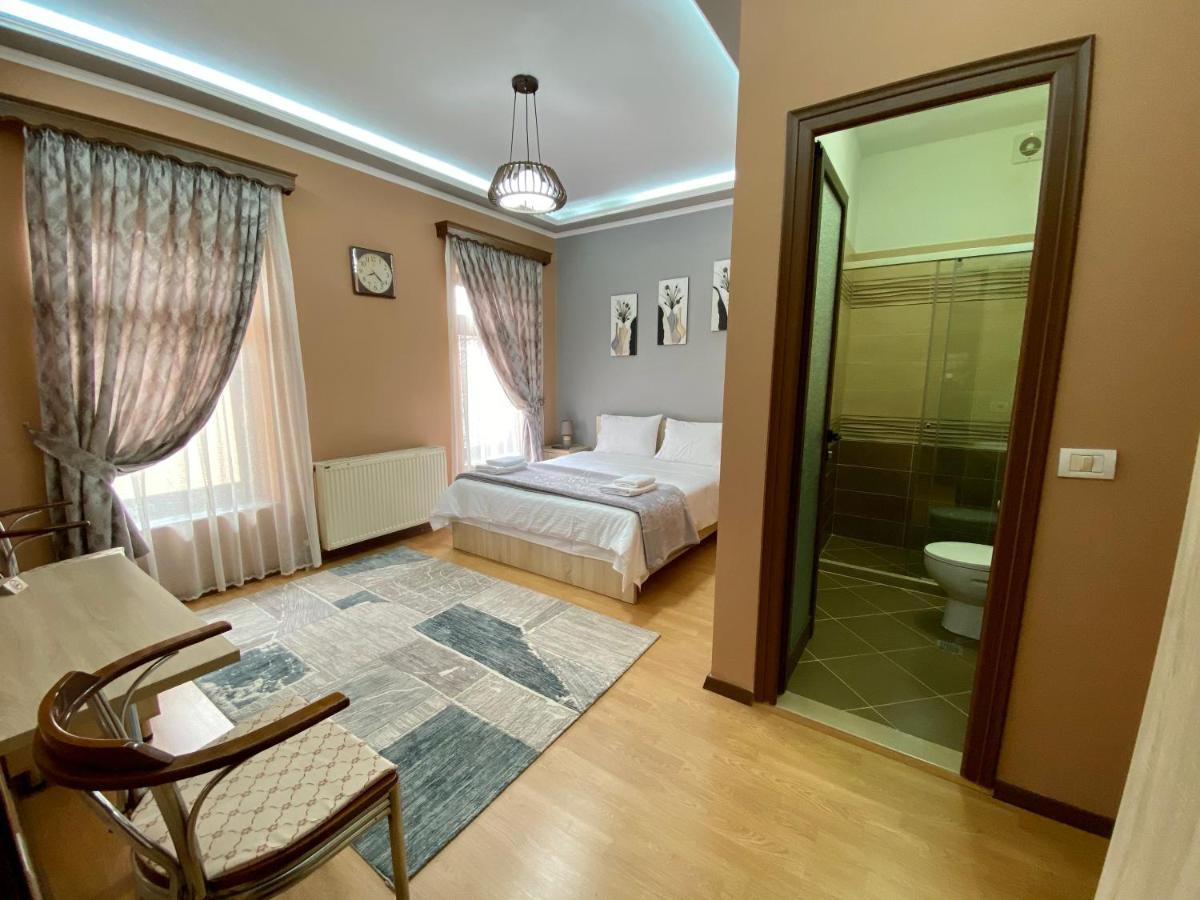 Vila A Hotel Korce Luaran gambar